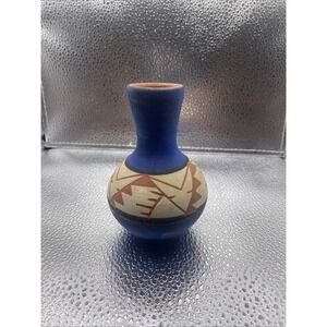 Vintage Lakota Sioux  Native American Red Clay Art Pottery Vase